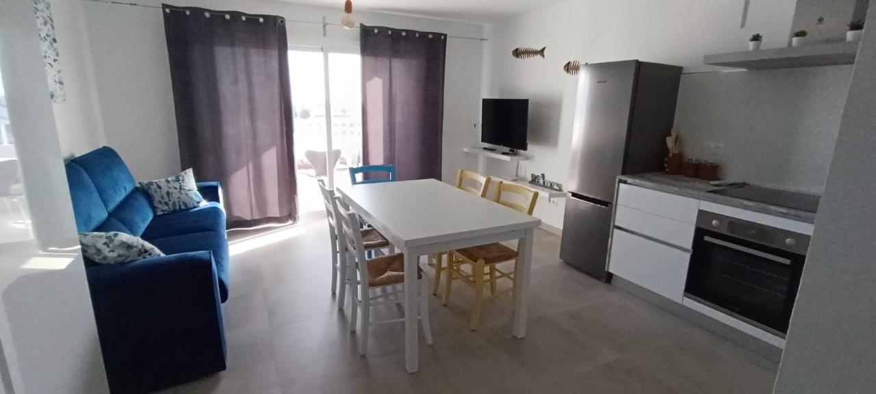 Duplex Rianna Apartment กอสตา เตกีสเซ ภายนอก รูปภาพ